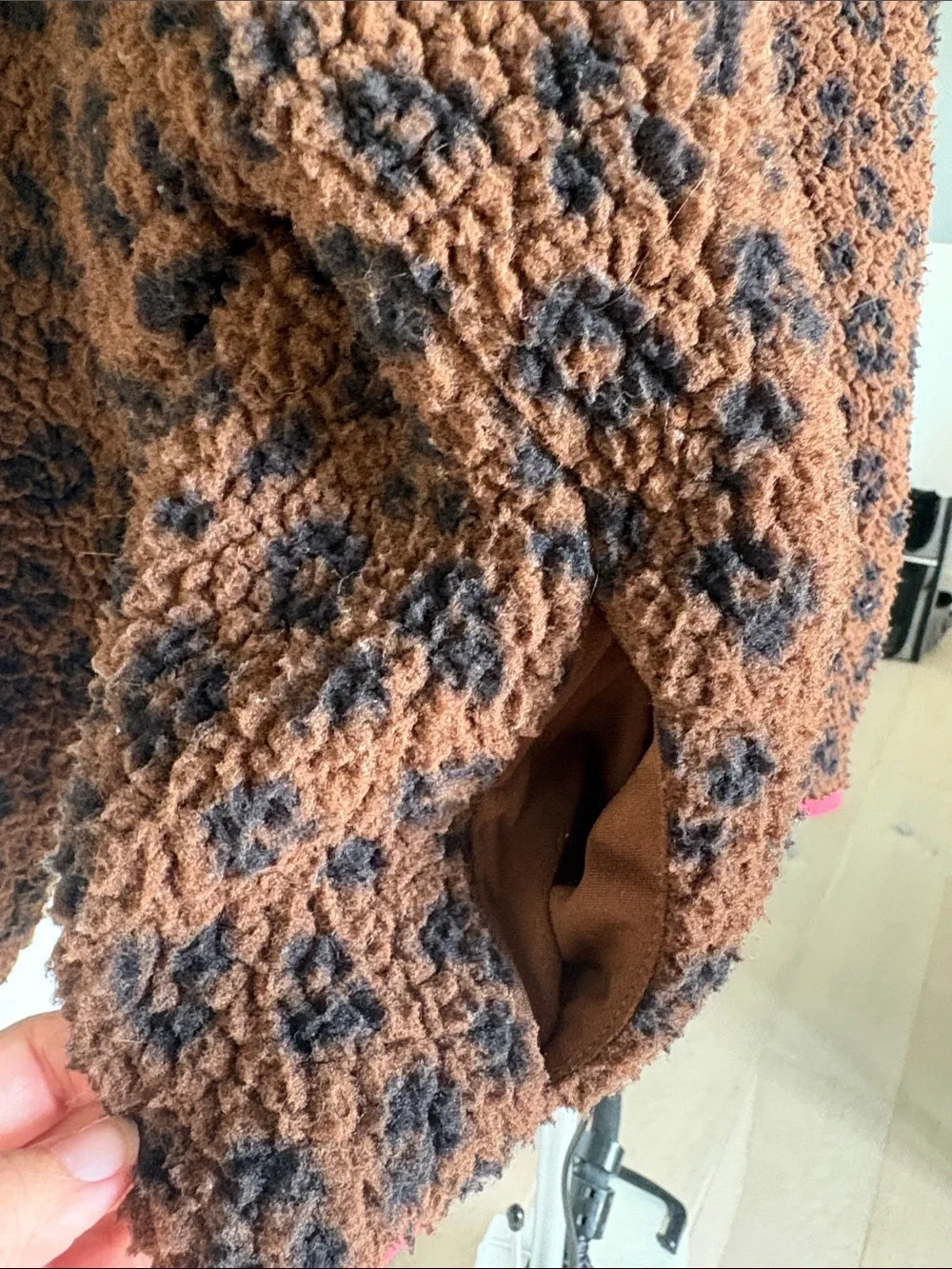 Old Navy faux-fur animal print zip jacket for girls